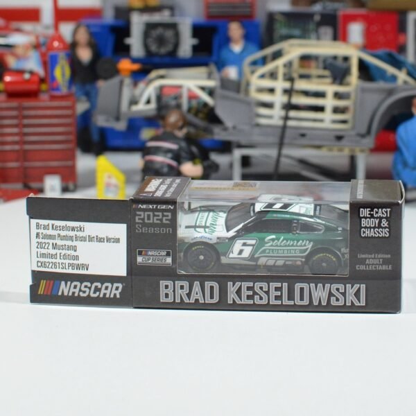 2022 Brad Keselowski Bristol Dirt Race Version 1/64 Diecast Chassis