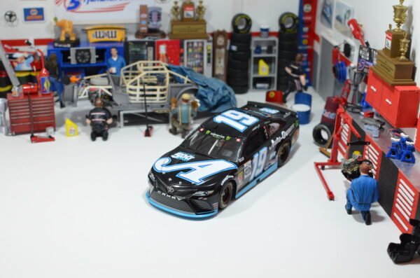 2019 Martin Truex Jr 500th Start ARC Standard – Image 3