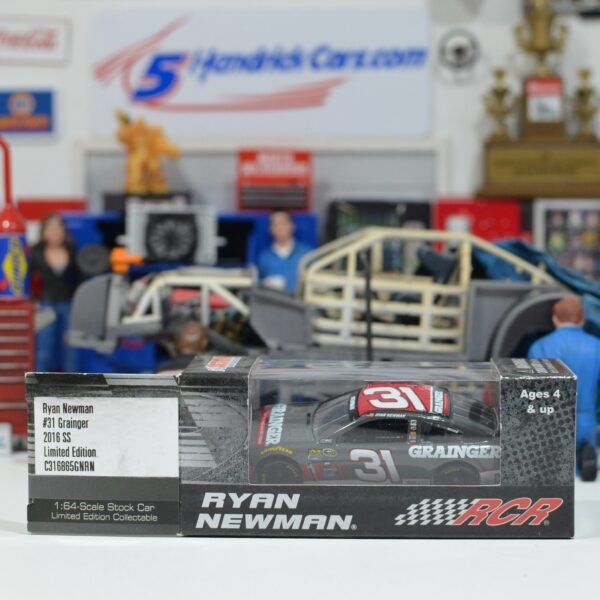 2016 Ryan Newman #31 Grainger 1/64