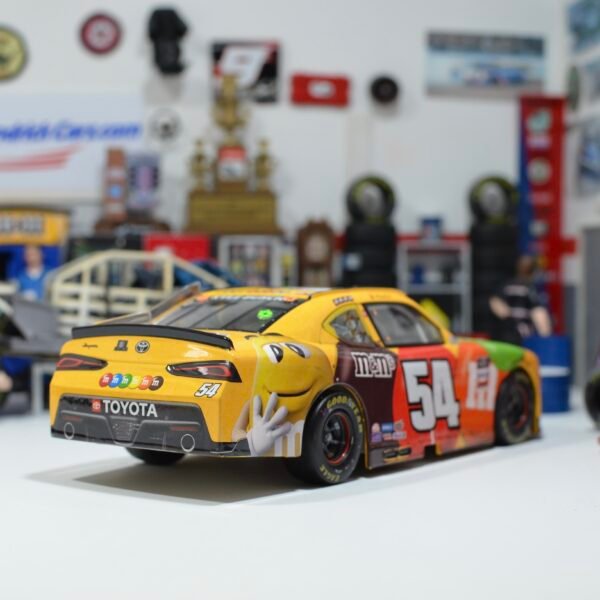 2021 Kyle Busch Nashville Xfinity win 1/24 – Image 5