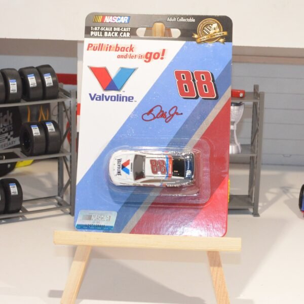 2015 Dale Earnhardt Jr 1/87 Pull Back