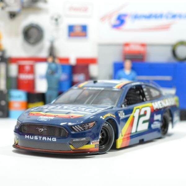 2020 Ryan Blaney #12 Menards Darlington 1/24 Elite – Image 3