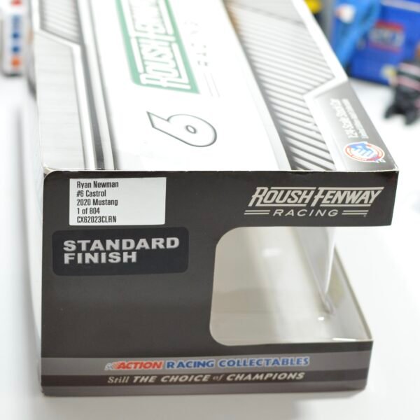 2020 Ryan Newman #6 Castrol 1/24 – Image 7
