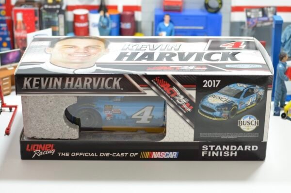 2017 Kevin Harvick #4 Busch Beer 1/24 – Image 7