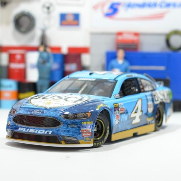 2017 Kevin Harvick #4 Busch Beer 1/24