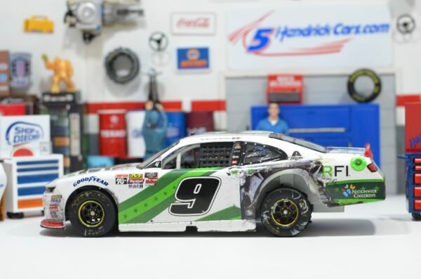 2018 Tyler Reddick #9 BurgerFi Homestead win 1/24 – Image 2