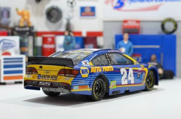 2017 Chase Elliott #24 Napa Daytona 500 Pole 1/24 – Image 3