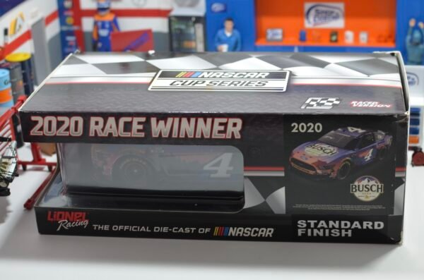 2020 Kevin Harvick #4 Busch Beer National Forest Foundation 1/24 – Image 3