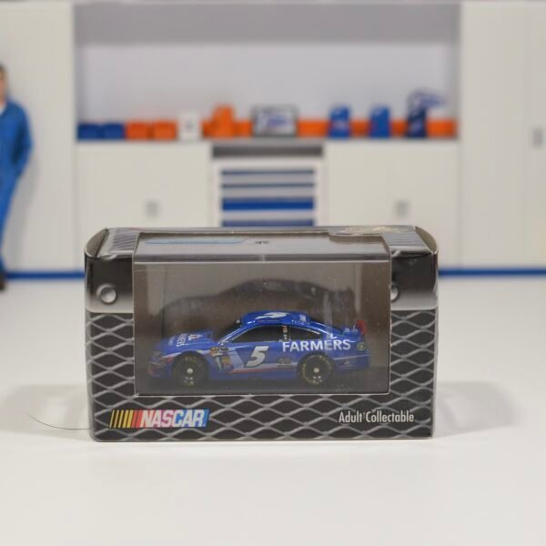 2014 Kasey Kahne #5 Farmers 1/87
