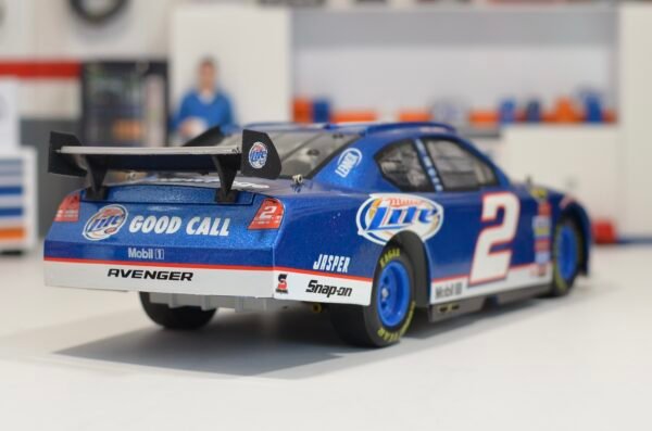 2007 Kurt Busch #2 Miller Lite 1/24 – Image 4