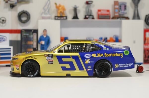 2022 Jeremy Clements #51 Spartan Waste Throwback 1/24 Liquid Color – Image 6
