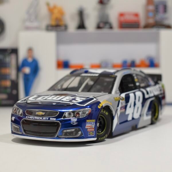 2016 Jimmie Johnson #48 Lowe's 1/24 Liquid Color