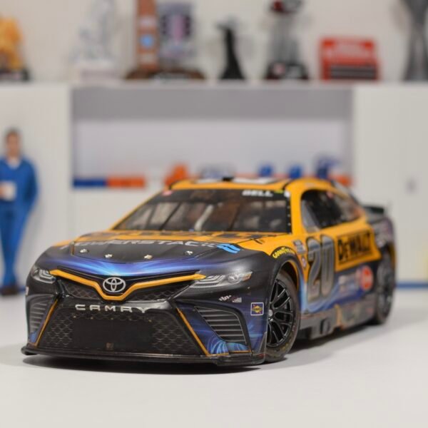 2023 Christopher Bell #20 DeWalt/Powerstack Bristol Win 1/24