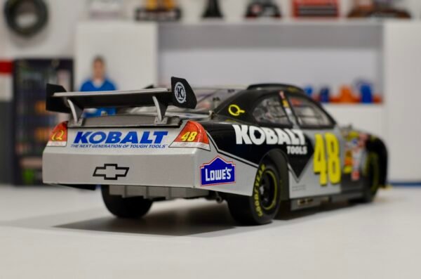 2008 Jimmie Johnson #48 Lowe's / Kobalt Tools 1/24 – Image 4