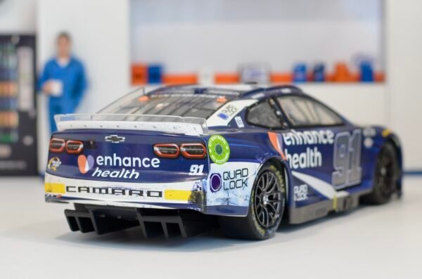 2023 Shane Van Gisbergen #91 Enhance Health Chicago Street Course Win 1/24 Elite Liquid Color – Image 6