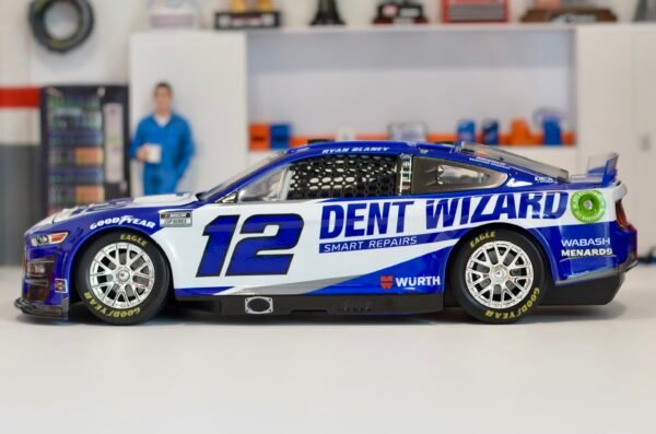 2022 RYAN BLANEY #12 Dent Wizard 1/24 – Image 4