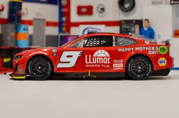 2023 CHASE ELLIOTT #9 Llumar Throwback 1/24 – Image 6
