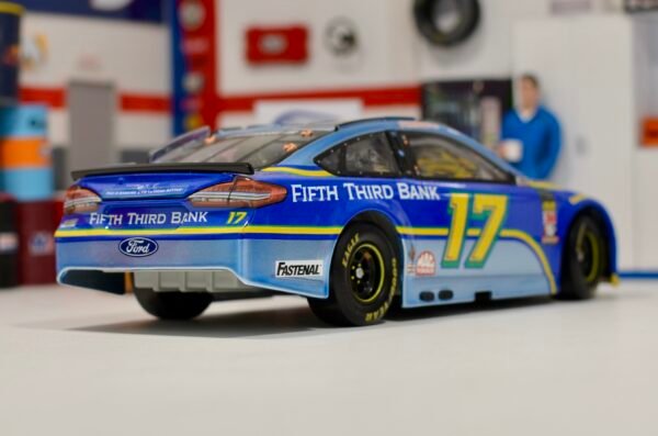 2018 Ricky Stenhouse Jr. #17 Fifth Third Bank 1/24 ARC Liquid Color Autographed – Image 6