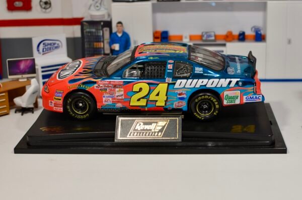 2001 Jeff Gordon #24 DuPont Champion 1/24 Color Chrome – Image 5