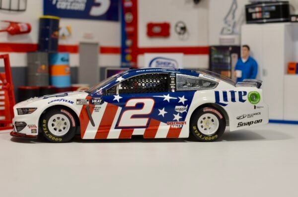 2020 BRAD KESELOWSKI #2 Miller Lite Patriotic 1/24 ARC Autographed – Image 7