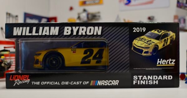 2019 William Byron #24 Hertz 1/24 ARC – Image 3