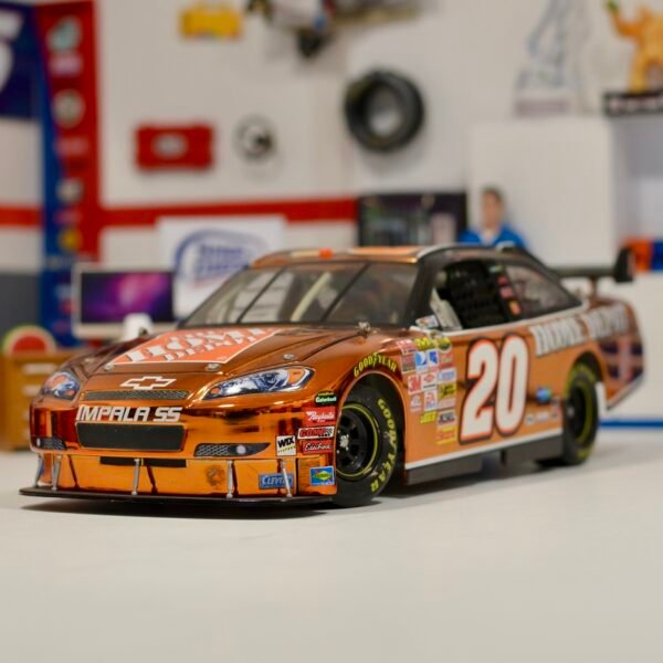 2007 Tony Stewart #20 The Home Depot 1/24 ARC Color Chrome – Image 4