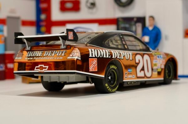 2007 Tony Stewart #20 The Home Depot 1/24 ARC Color Chrome – Image 3