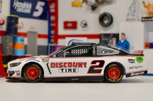 2020 BRAD KESELOWSKI #2 DISCOUNT TIRE ALL-STAR 1/24 ARC Light Up – Image 7