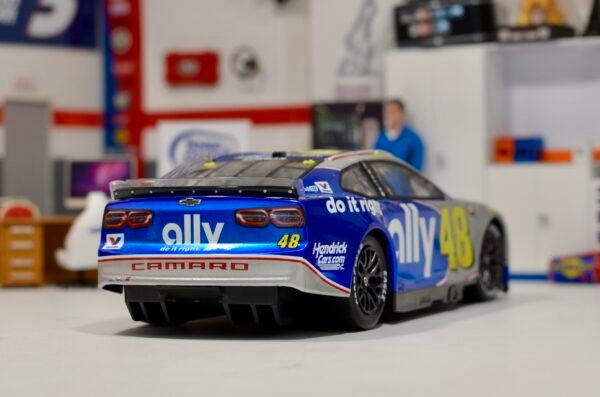 2024 ALEX BOWMAN #48 Ally Throwback 1/24 Liquid Color – Image 3
