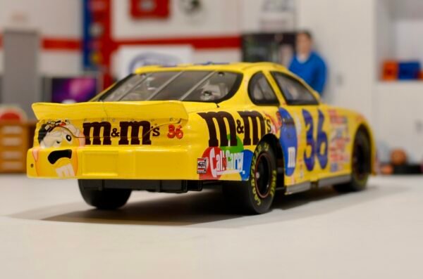 2000 Ken Schrader #36 M & M's 1/24 Elite – Image 3