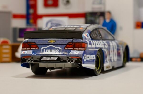 2016 Jimmie Johnson #48 Lowe's 1/24 ARC Flashcoat Color – Image 5