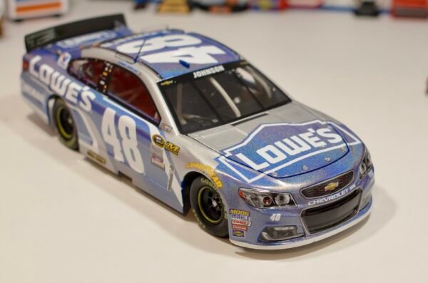 2016 Jimmie Johnson #48 Lowe's 1/24 ARC Flashcoat Color – Image 4