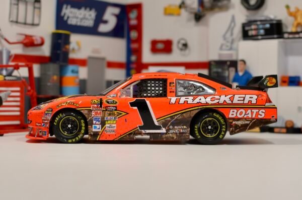 2010 JAMIE MCMURRAY #1 Bass Pro/Tracker Boats Daytona 500 Win 1/24 ARC – Image 7
