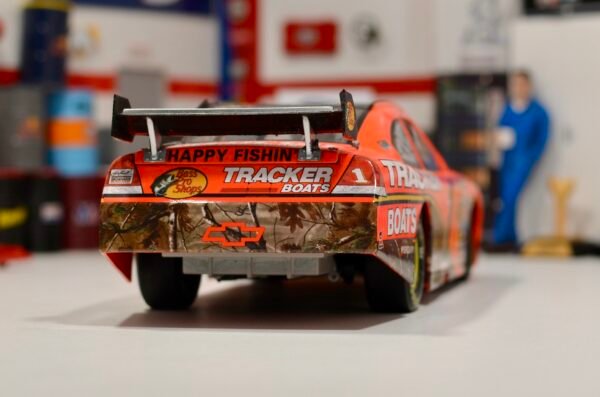 2010 JAMIE MCMURRAY #1 Bass Pro/Tracker Boats Daytona 500 Win 1/24 ARC – Image 5