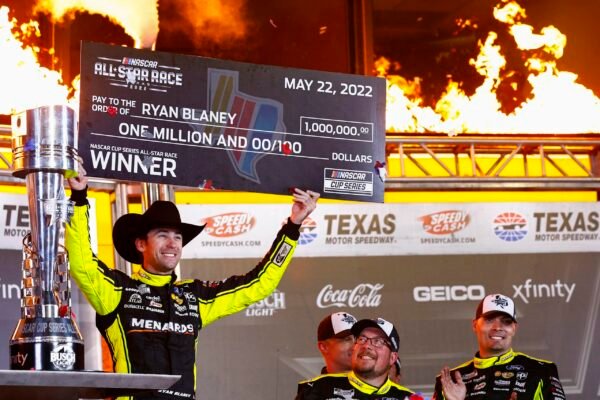 2022 Chèque « All Star Race » Ryan Blaney – Image 2