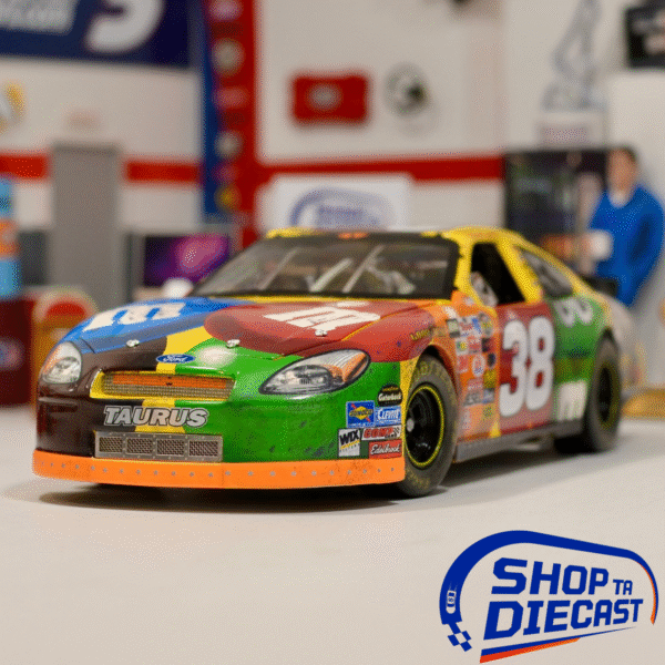 2004 Eliott Sadler #38 M&M's / Texas Win / Raced Version 1/24 Elite