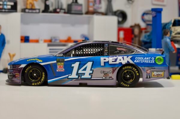 2019 Clint Bowyer #14 Peak 1/24 ARC Color Chrome – Image 6