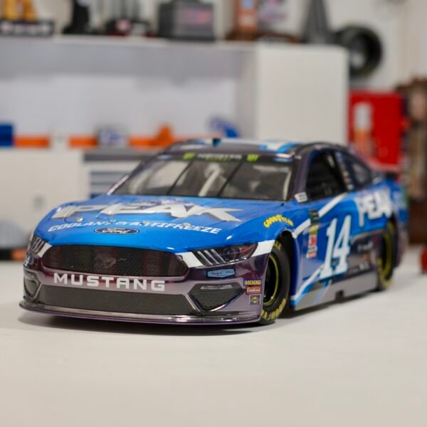 2019 Clint Bowyer #14 Peak 1/24 ARC Color Chrome – Image 5