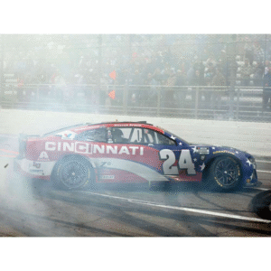 ** Précommande ** 2025 William Byron #24 Cincinnatti Martinsville 26/10/25 Race Win