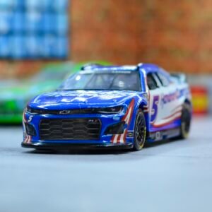 2022 KYLE LARSON #5 Hendrickcars.com 1/64 ARC Standard