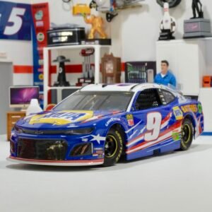 2019 Chase Elliott #9 NAPA Batteries Patriotic 1/24 Elite Standard (voir description)