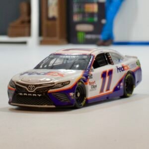 2021 Denny Hamlin #11 FedEx Express 1/64 ARC Standard
