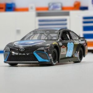 2021 Martin Truex Jr. #19 Auto-Owners Insurance Throwback 1/64 ARC Standard (vote choix)