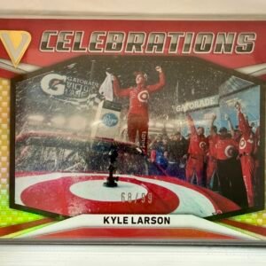 2018 Panini Victory Lane Celebrations #C15 Kyle Larson Gold 68/99