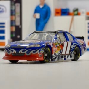 2011 Voiture Promotionnelle #11 Auto Club Speedway 1/64 ARC Standard