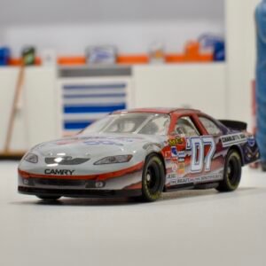 2007 Voiture Promotionnelle #07 Lowe’s MotorSpeedway 1/64 ARC Standard