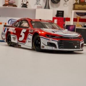 2021 KYLE LARSON #5 Valvoline Nashville Win 1/24 ARC Liquid Color