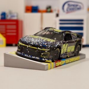 2022 WILLIAM BYRON #24 Raptor Martinsville Win 1/64 Diecast Chassis