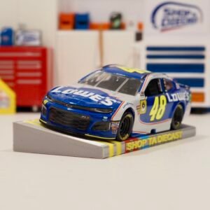 2018 Jimmie Johnson #48 Lowe's Finale 1/64 ARC Standard (modèle très rare)
